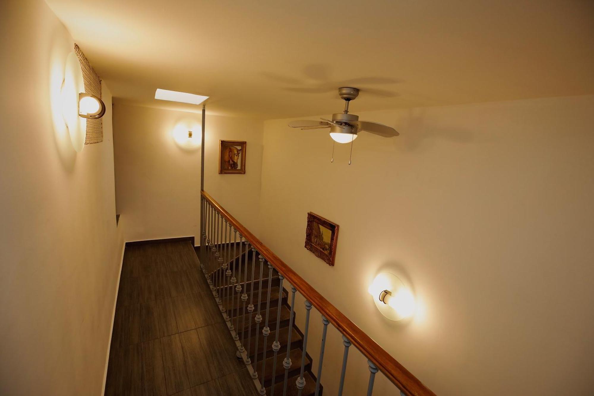 Апартаменты Hosting Dreams Attics - Duomo Милан Экстерьер фото