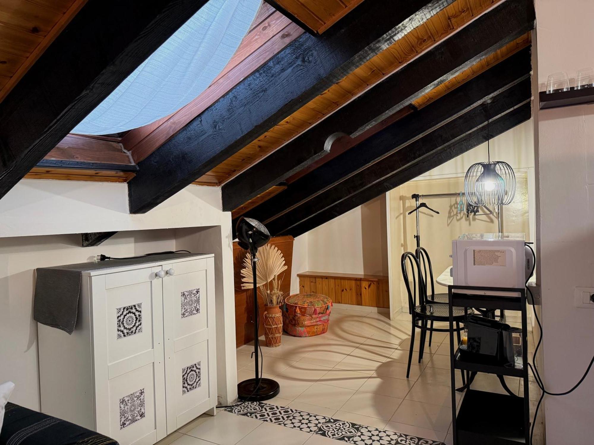 Апартаменты Hosting Dreams Attics - Duomo Милан Экстерьер фото