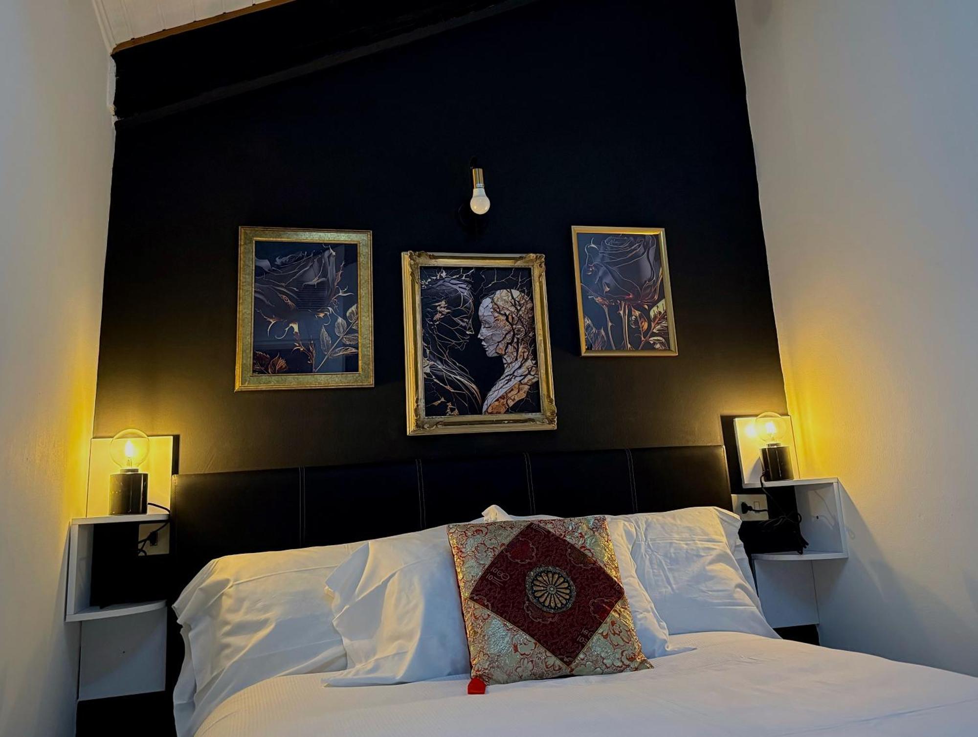 Апартаменты Hosting Dreams Attics - Duomo Милан Экстерьер фото
