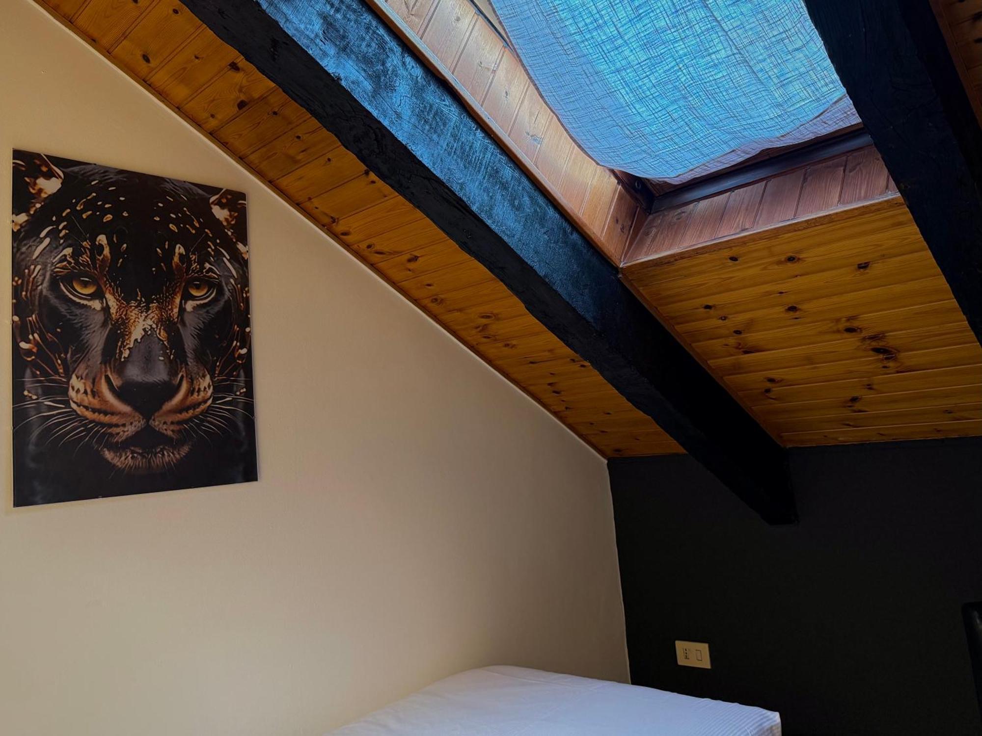 Апартаменты Hosting Dreams Attics - Duomo Милан Экстерьер фото
